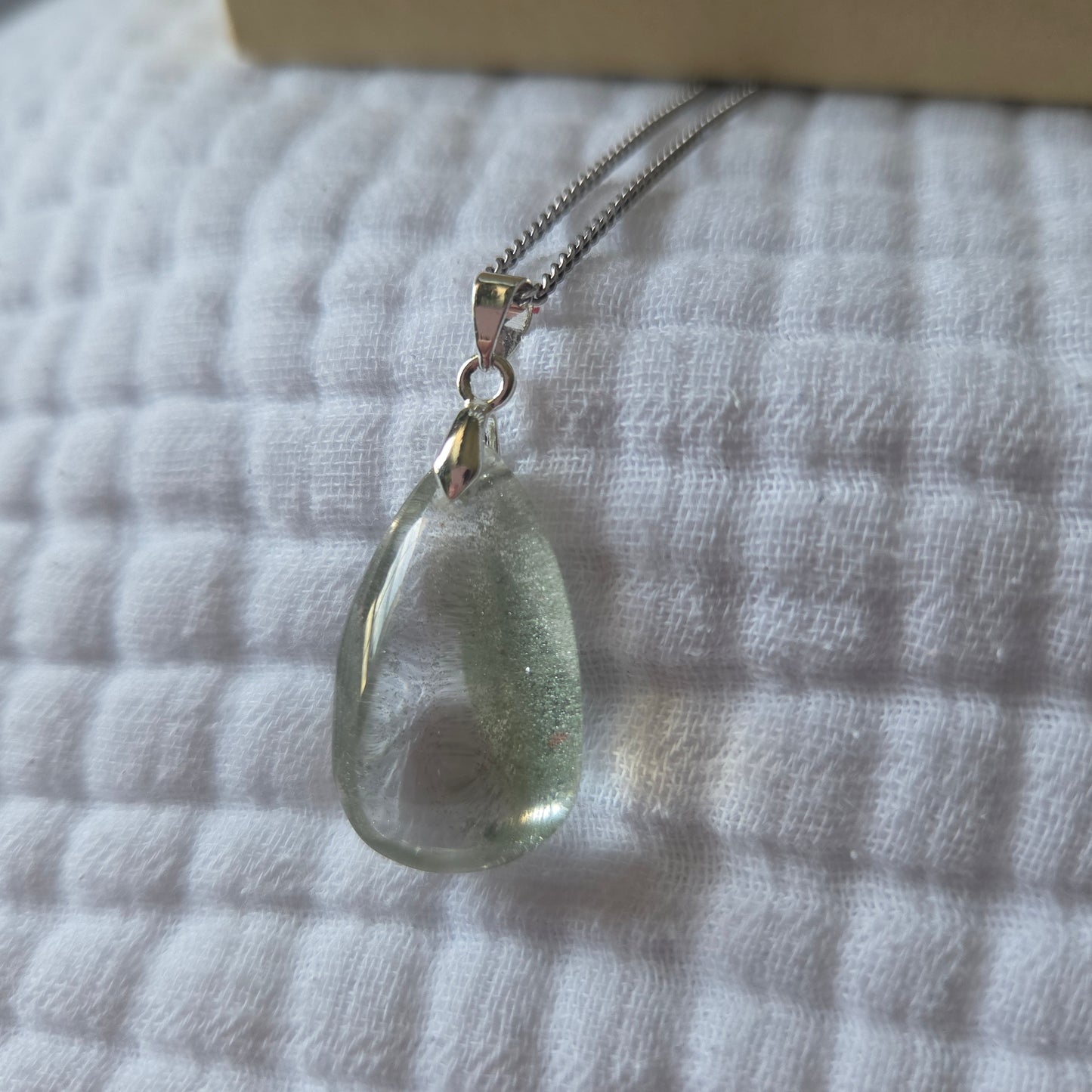 Garden Quartz Pendant w/o chain